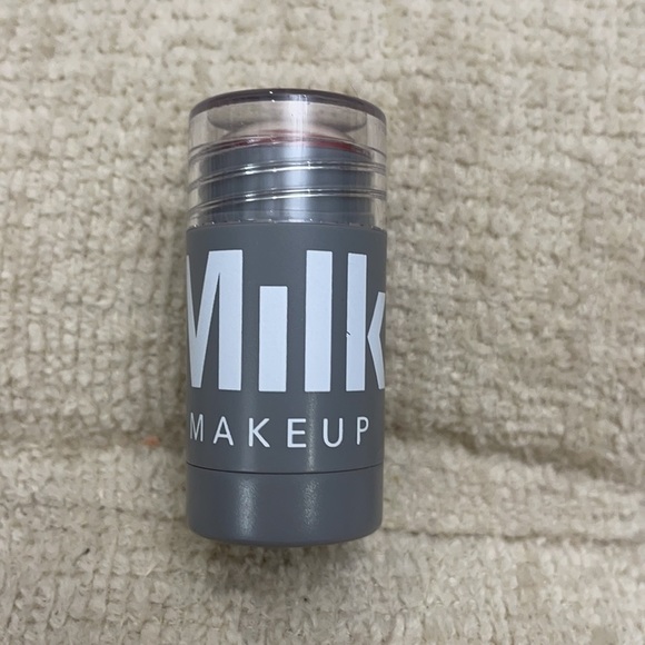Milk Makeup Lip + Cheek in Werk - Picture 7 of 8